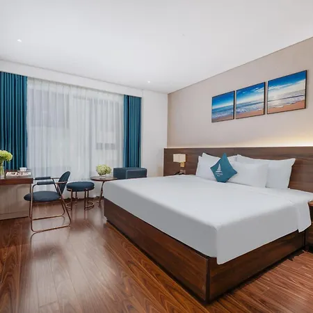 Canvas Danang Beach Hotel Exterior photo